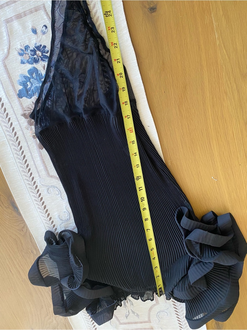 LOVE CULTURE NWOT Black Micro Pleated Ruffle Blouse Top - Size M - Picture 6 of 9